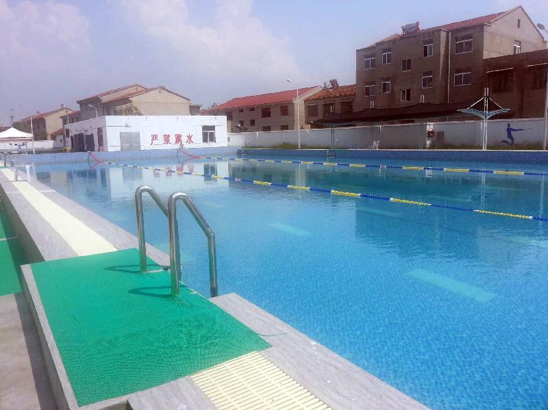 武漢室內(nèi)游泳池水處理設備的相關(guān)作用